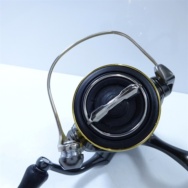 ２０ツインパワーＣ２０００ＳＨＧ